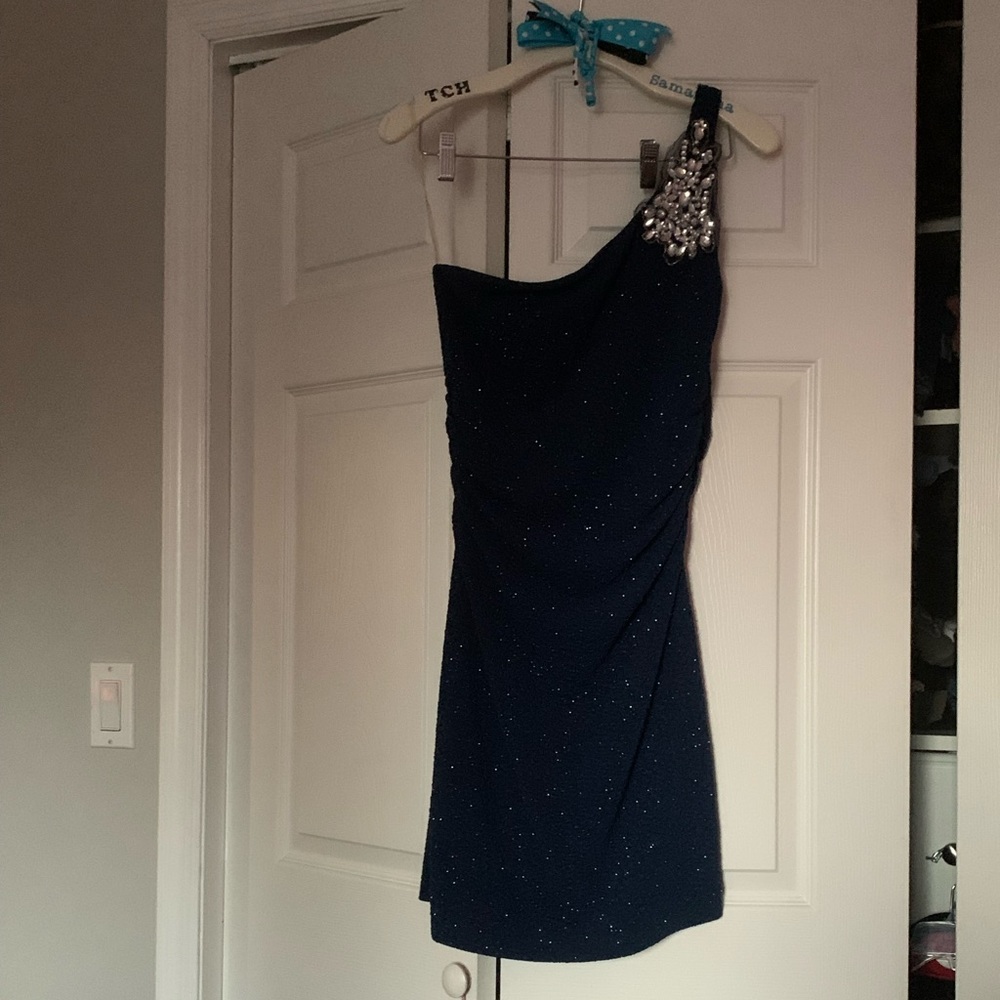 Sparkly navy blue asymmetrical cocktail dress. Size M
